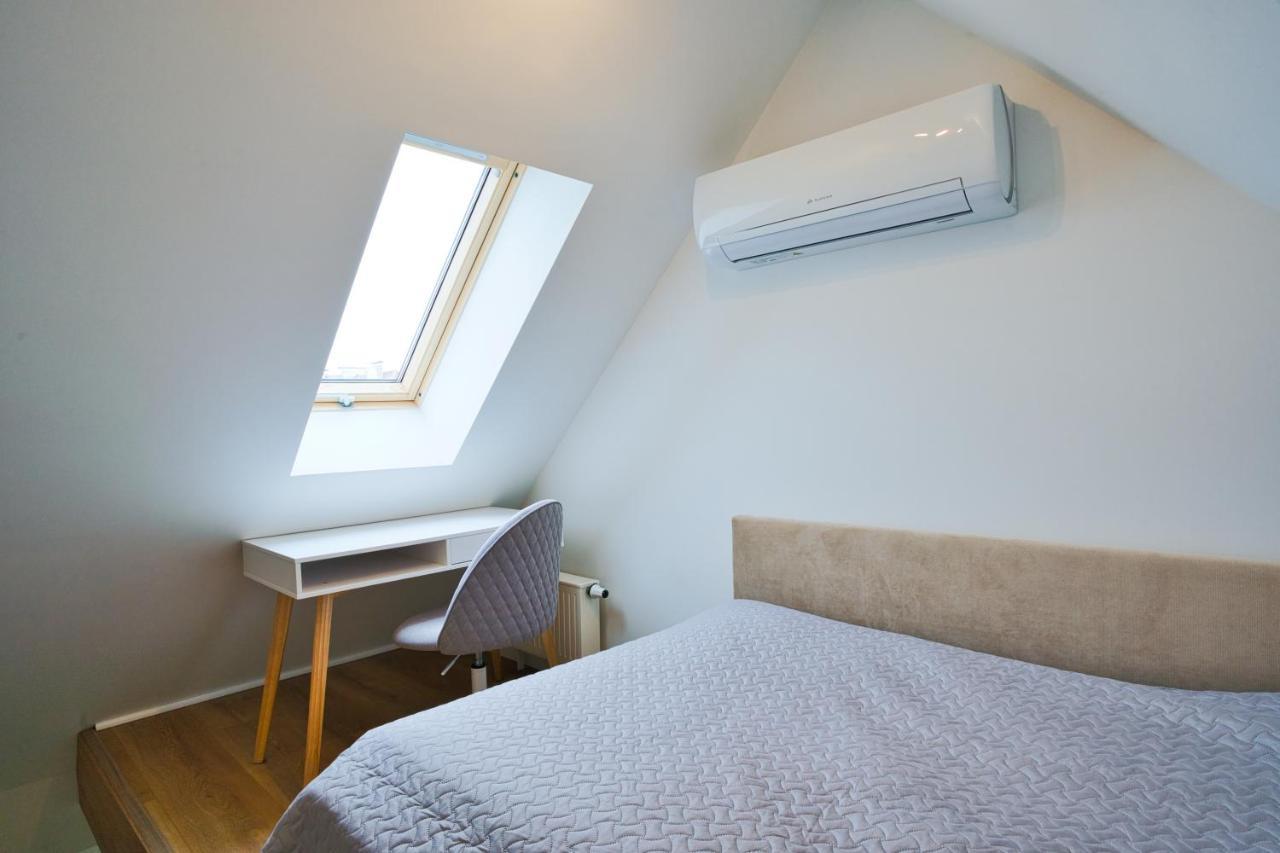 Cosy Studio In The City Center With Air Conditioneer! Klaipeda Ngoại thất bức ảnh
