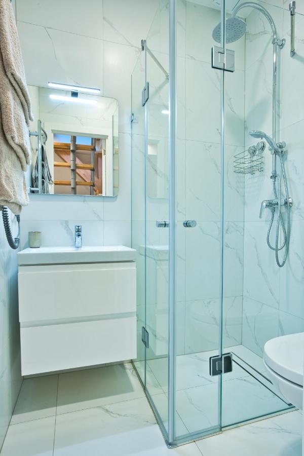 Cosy Studio In The City Center With Air Conditioneer! Klaipeda Ngoại thất bức ảnh